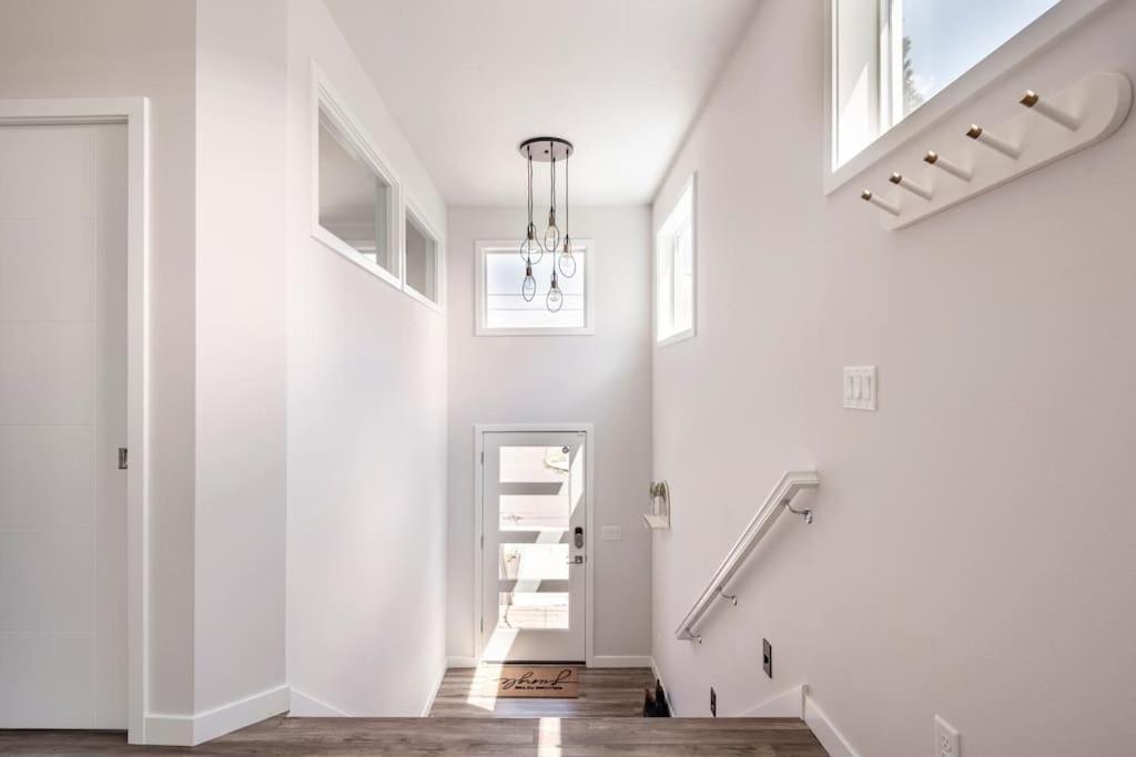 Comfy Family Home, Walkable Neighborhood + Patio! بورتلاند المظهر الخارجي الصورة