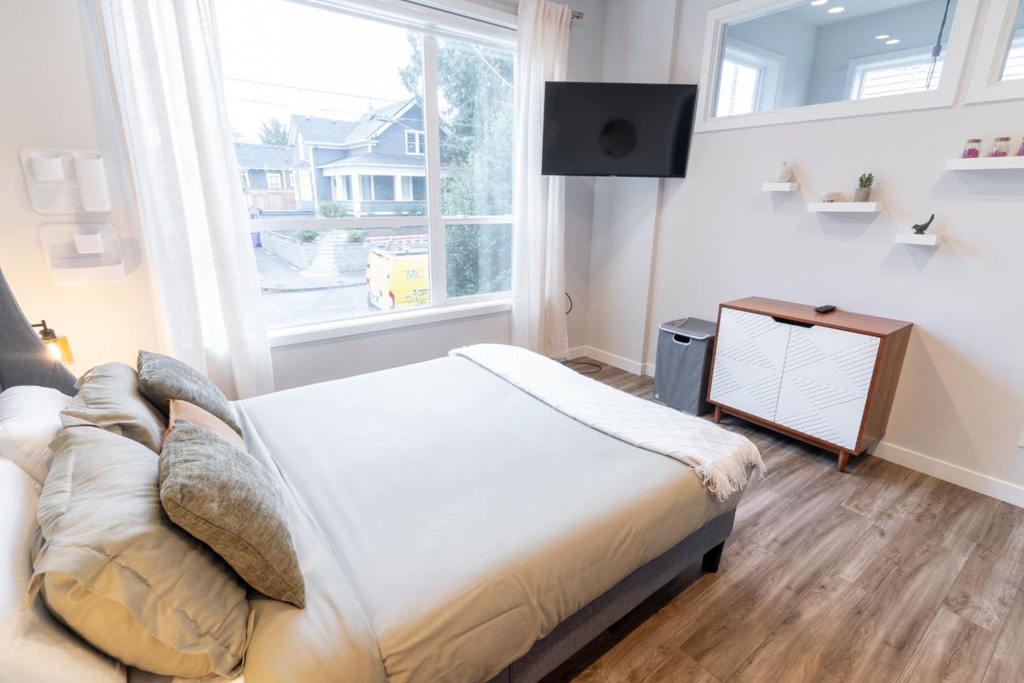 Comfy Family Home, Walkable Neighborhood + Patio! بورتلاند المظهر الخارجي الصورة